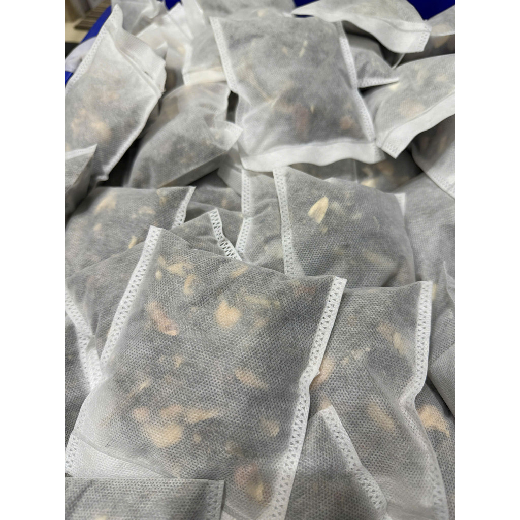 COMBO 20 GÓI OM GÀ ĐỎ THẢO DƯỢC, PHỤC HỒI GÀ SAU ĐÁ, CỨNG GÂN CỐT, TẮM GÀ, NGÂM CHÂN GÀ, KHỎE XƯƠNG