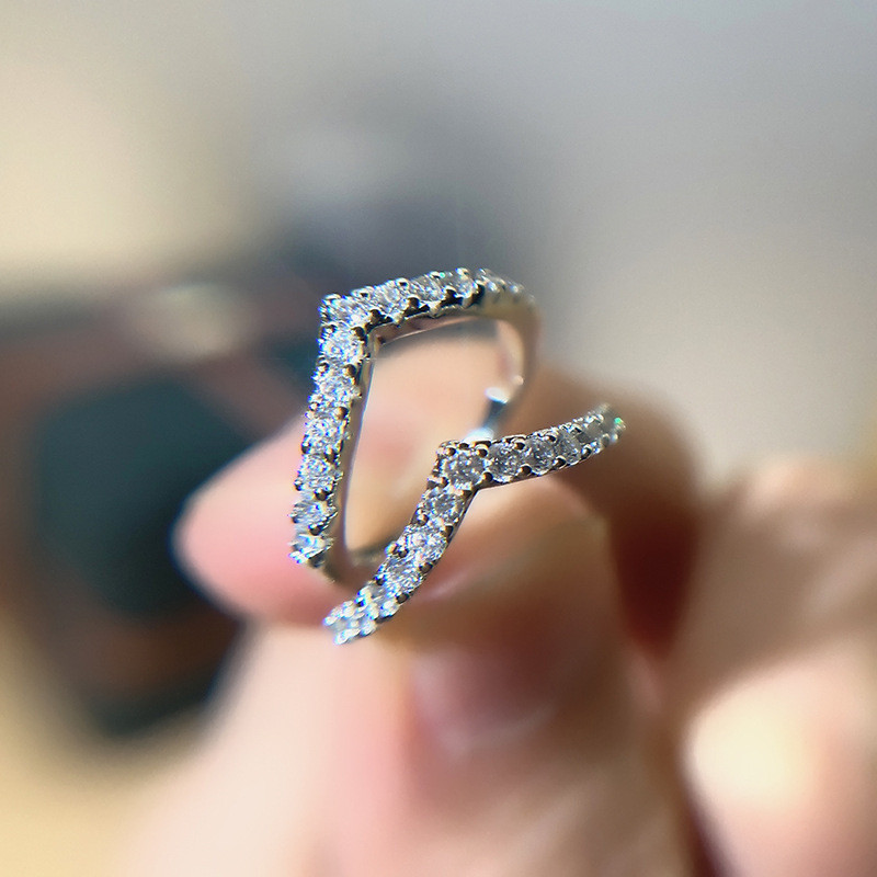 Nhẫn Zircon Hình Chữ V Thời Trang Có Thể Điều Chỉnh Độc Đáo Đơn Giản Nhân Vật Nhẫn Nữ