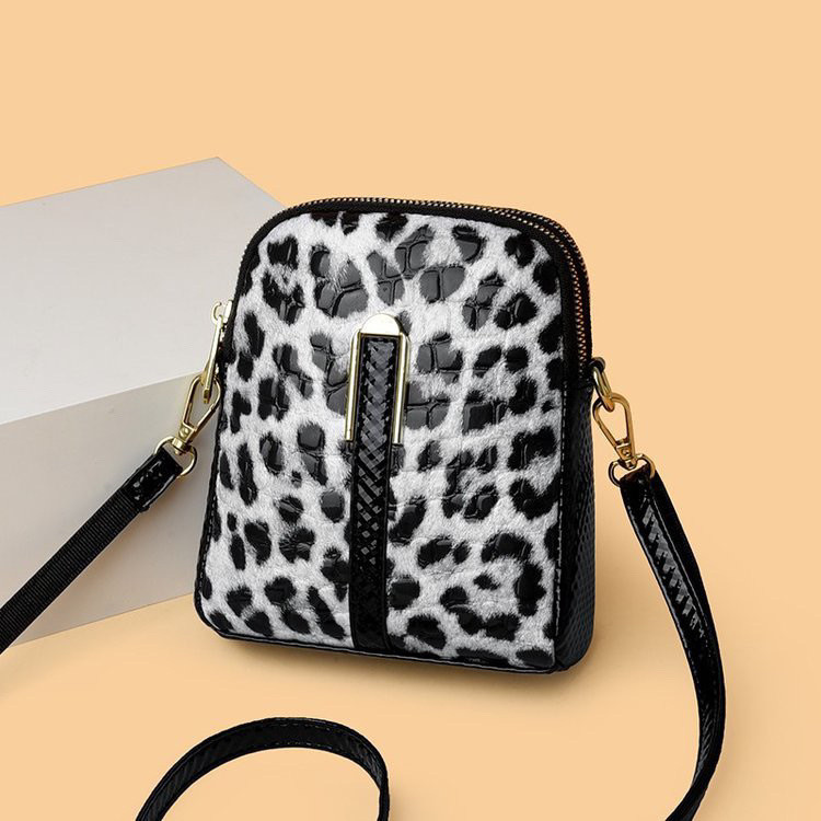New Women's Bag Leopard Print Mobile Phone Bag Genuine Goods High Fashion Multi-Layer Pouch Shoulder Soft Leather Cross-Body Bag Women's Bag Leopard Print