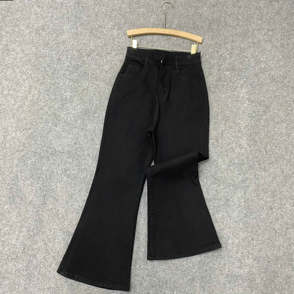 Quần Jean Bigsize Nữ Ống Loe Dài Lưng Cao Tôn Dáng  Đứng Form Cá Tính Cho Các Nàng Chubby Q545