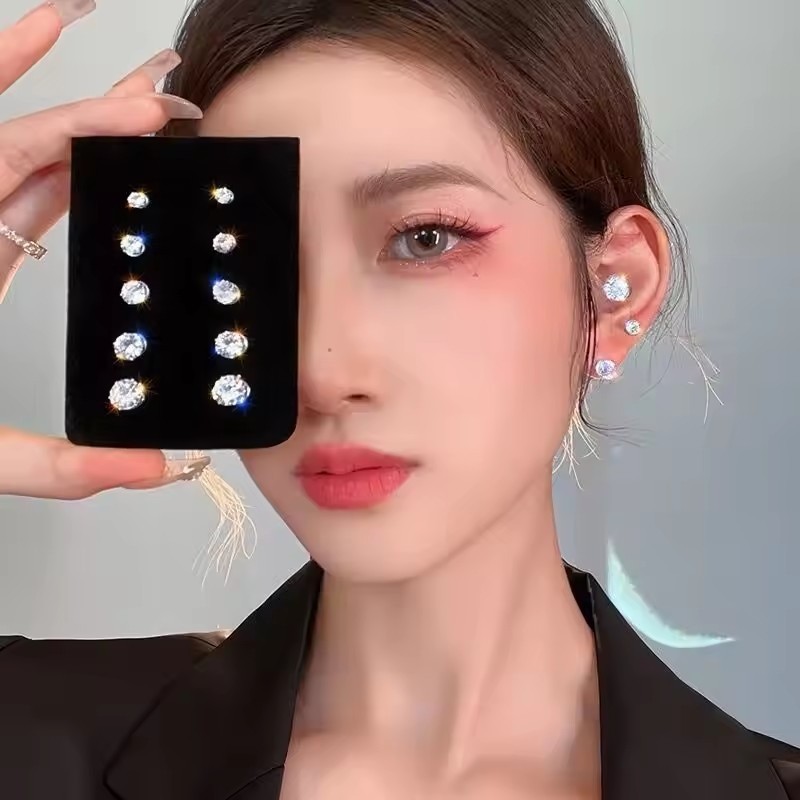 Shining Punk Crystal Zircon Từ Tính Ear Stud - Nam Nữ Kẹp Xương Tai Đa Năng - Quà Tặng Trang Sức Không Xuyên