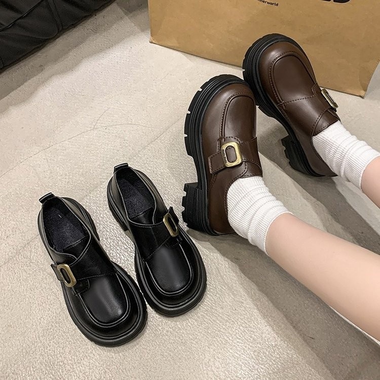Giày Loafer gót vuông 5,5 cm đế dày Mũi Tròn Mẫu Mới mùa thu đông Giày loafer PU thời trang dễ phối mặc bên ngoài miệng sâu nhẹ nhàng thoải mái giày đi làm giày một lớp chuyên nghiệp giá sỉ tại xưởng