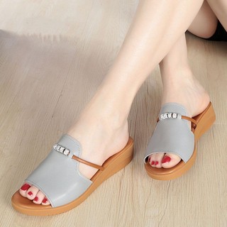 1034 Lần Mua Lại Giày Sandal Tatsuyun Dép Nữ Mặc Bên Ngoài Da Thật Thời Trang Thoải Mái Nêm Dép Mẹ Giày Lật 1034 Lần Mua Lại Giày Sandal Tatsuyun Dép Nữ Mặc Ngoài Trời Da Thật Thời Trang Thoải Mái Giày Sandal Mẹ Flip-Flo