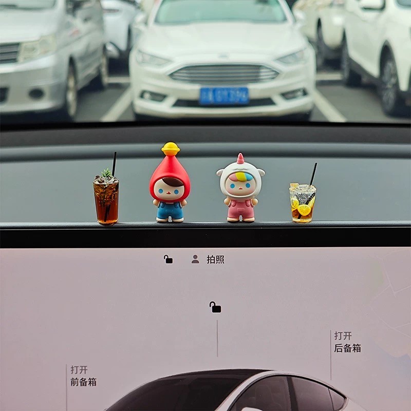 Nội Thất Tesla Trang Trí Màn Hình Pop mart Popbean Đồ Trang Trí Xe Trung Tâm Điều Khiển Đồ Trang Trí Dễ Thương Xe sp Búp Bê
