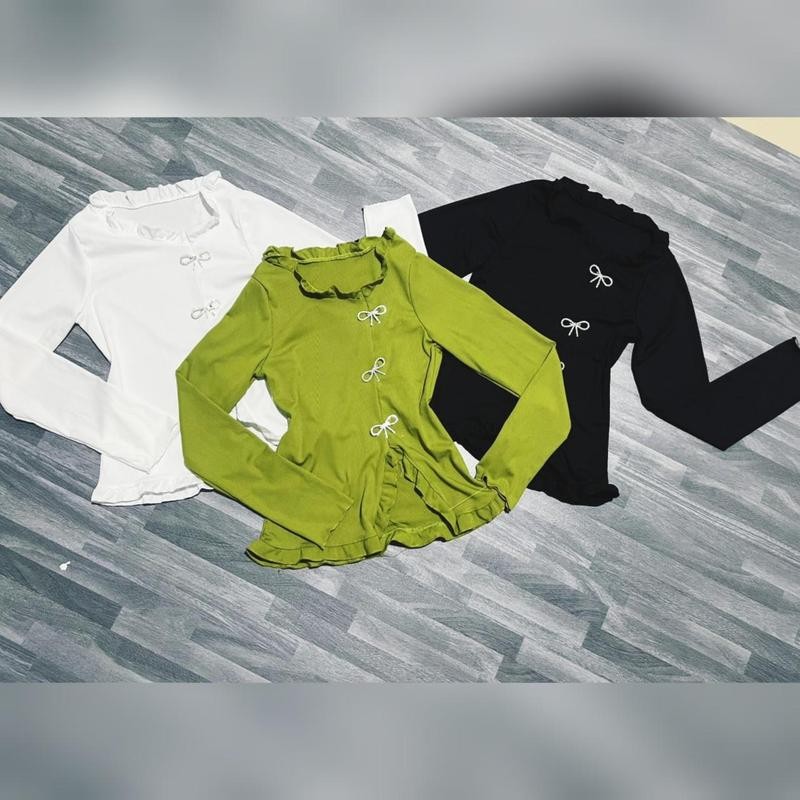 Áo thun nữ cổ lệch tà xéo phối nơ xinh xắn tay dài tiểu thư viền bèo Cổ Tròn