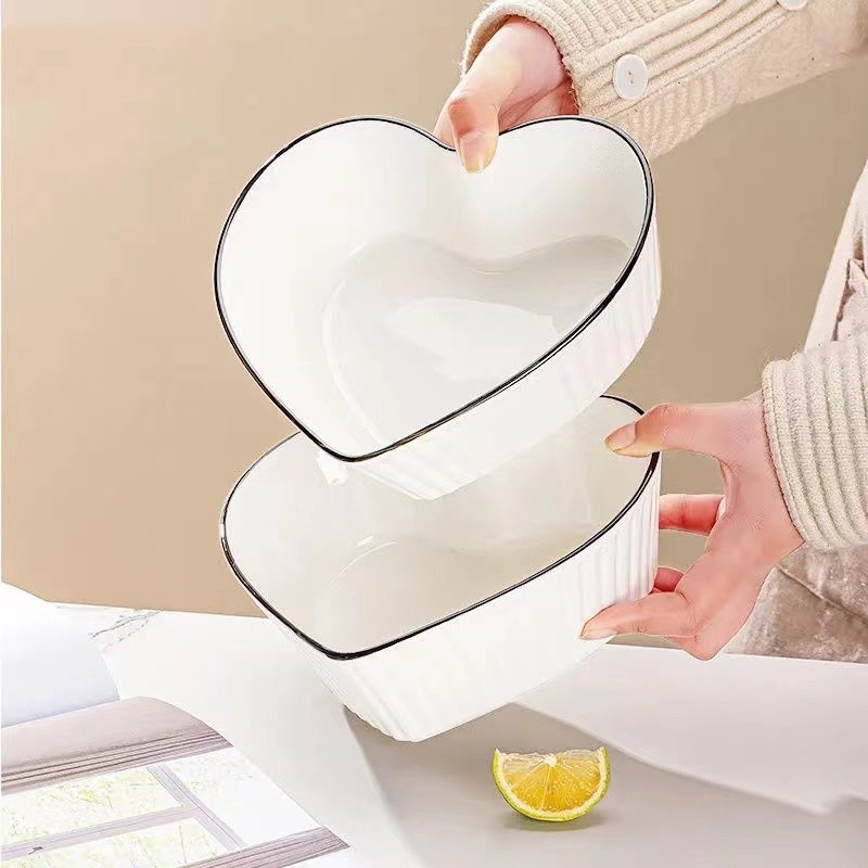 Tô sứ trái tim,bát trái tim sứ trắng viền đen, bát salad, bát súp, bát mì, bát tô đẹp sang trọng, bát tô canh, bát