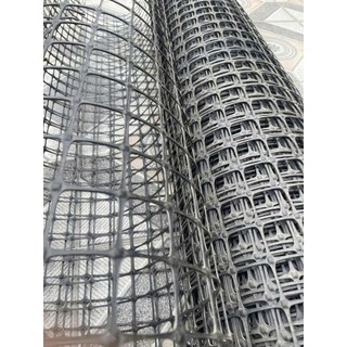 Hàng loại 2:  lưới nhựa nguyên sinh cao 1m dài 50m ô 3x4cm. lưới dùng trong chăn nuôi. làm hàng rào