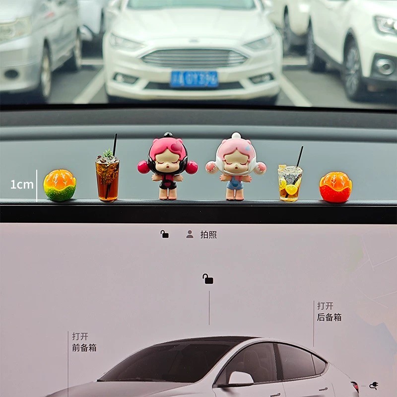 Nội Thất Tesla Trang Trí Màn Hình Pop mart Popbean Đồ Trang Trí Xe Trung Tâm Điều Khiển Đồ Trang Trí Dễ Thương Xe sp Búp Bê