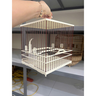 Khung tự ráp lồng nhựa tàu đẹp