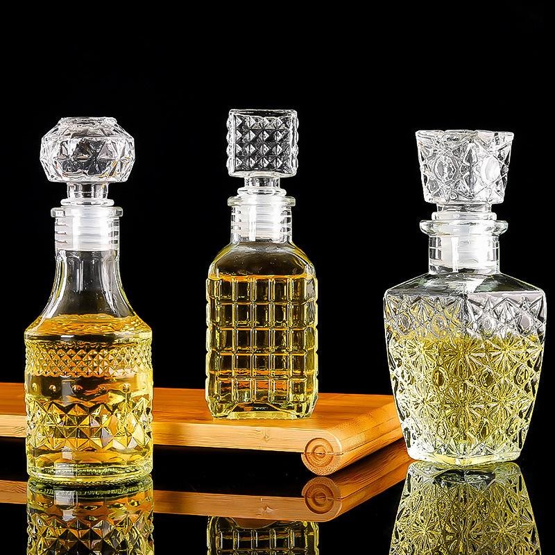 # ruierdd # 1 Chiếc Chai Rượu Whisky Tinh Thần Trống Nhỏ 50ml Chai Rượu Thủy Tinh Có Bình Đựng Vít.