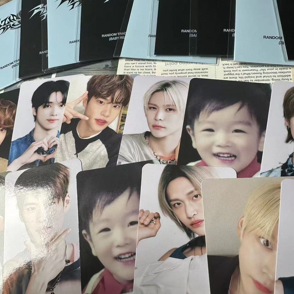 Riize - 2024 Fancon Riizing Day Thẻ giao dịch ngẫu nhiên Baby Riize Ver. Photocard