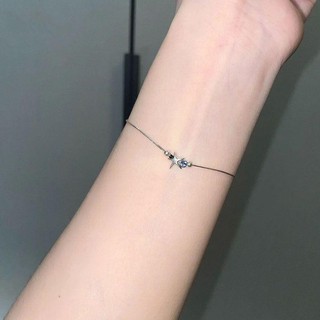 Vòng tay ngôi sao phong cách mới dành cho nữ mùa hè