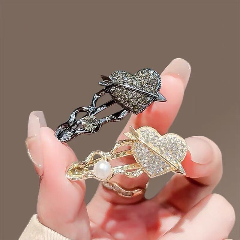 Mauropoli [Sẵn Sàng] Một Mũi Tên Xuyên Trái Tim ~ Kẹp Tóc Kim Cương Giả Cao Cấp Nữ Phong Cách Mới Đơn Giản Mỏ Vịt Kẹp Tóc Gãy Kẹp Bên Nổ Kẹp Báo Chí