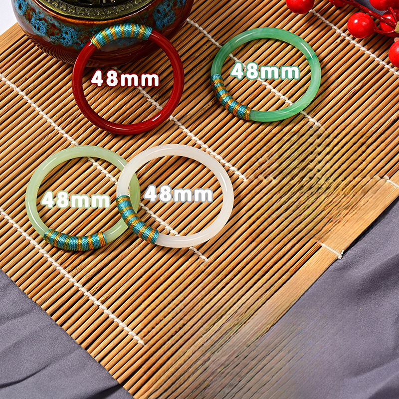 Quà tặng kỷ niệm sinh nhật em bé, vòng tay ngọc bích tự nhiên tươi mới và phong cách