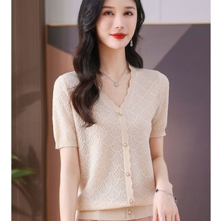 Áo thun ngắn tay cao cấp 2025 Nữ mùa hè Phong cách mới Áo dệt kim mỏng phong cách hàng đầu Phong cách mới Cổ chữ V phong cách phương Tây Áo sơ mi nhỏ dáng rộng Phong cách ngắn Hợp thời trang
