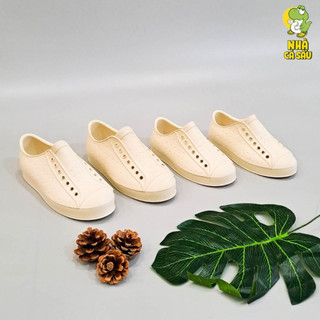 Giày native trẻ em màu trắng kem chính hãng, giày nhựa cho bé gái bé trai siêu nhẹ giá rẻ -Nhà Sấu