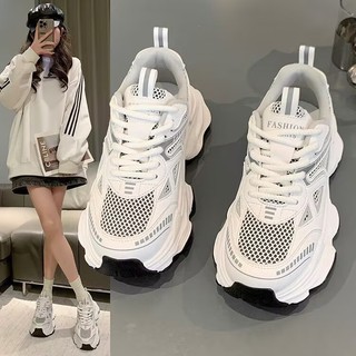 Giày đen cho phụ nữ, giày thể thao mới, đế dày, tăng chiều cao, lưới thoáng khí, đa năng, nhẹ nhàng, thoải mái