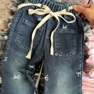 Q14- Quần jean loe in nơ cho bé gái size từ 10-34Kg