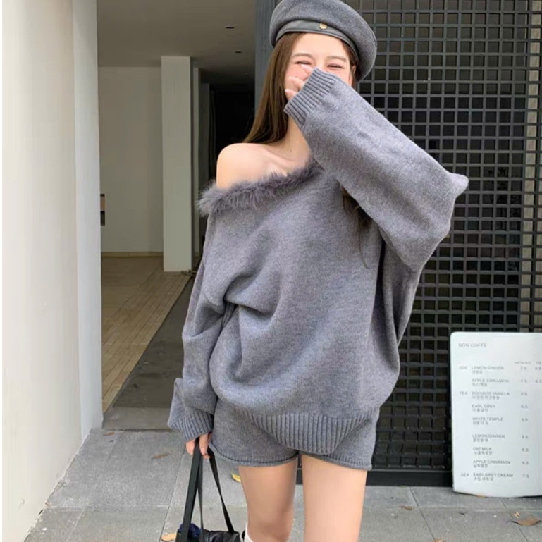 Set Bộ Cánh Dơi Mix Lông Cổ Trễ Vai Chất Len Tăm Dày Dặn Nữ Tính