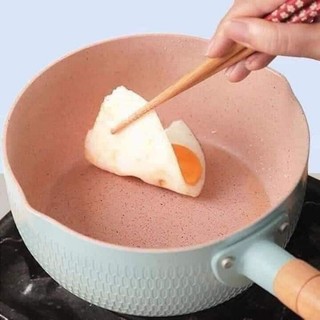 Chảo chống dính lúa mạch, tay cầm bằng gỗ phong cách hàn quốc dùng cho mọi loại bếp, không kèm nắp