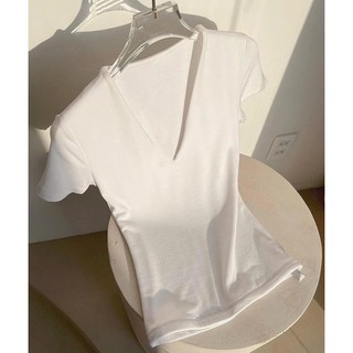 [Hàng Cao Cấp] Áo thun nữ cổ tim may không đường viền. Chất vải cotton 2 lớp mềm mịn, dày dặn A7 Top Women Shirt