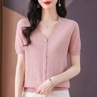 Áo thun ngắn tay cao cấp 2025 Nữ mùa hè Phong cách mới Áo dệt kim mỏng phong cách hàng đầu Phong cách mới Cổ chữ V phong cách phương Tây Áo sơ mi nhỏ dáng rộng Phong cách ngắn Hợp thời trang
