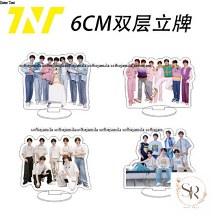 Order bộ standee 6cm để bàn trang trí hình TNT