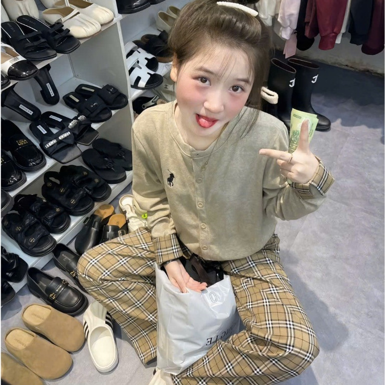 Set Quần Suông BR KCloset Mix Áo Khoác Len Tăm Thêu Ngựa Cổ Tay BR TTshop Thời Trang Nữ Cao Cấp