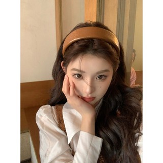 Đầu thu Đức ~ Băng Đô kẹp tóc viền rộng đầu hộp sọ cao Màu cà phê băng đô phụ kiện tóc kiểu mới 2023 dễ phối cho nữ