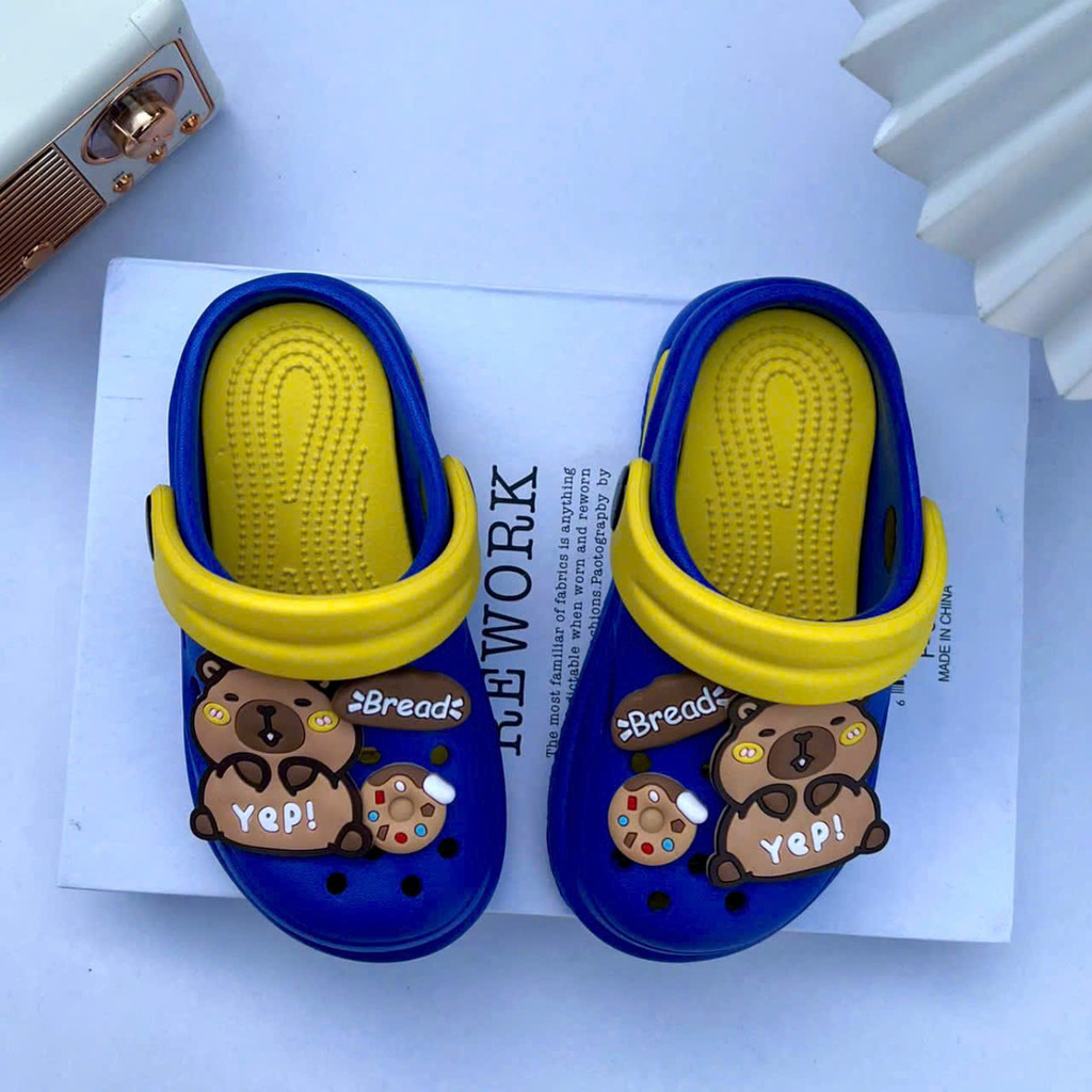 ( hàng sẵn ) sandal bé gái dép sục cho bé trai stick đáng yêu mềm êm chân mãu mới capybara bé từ 6m 25011
