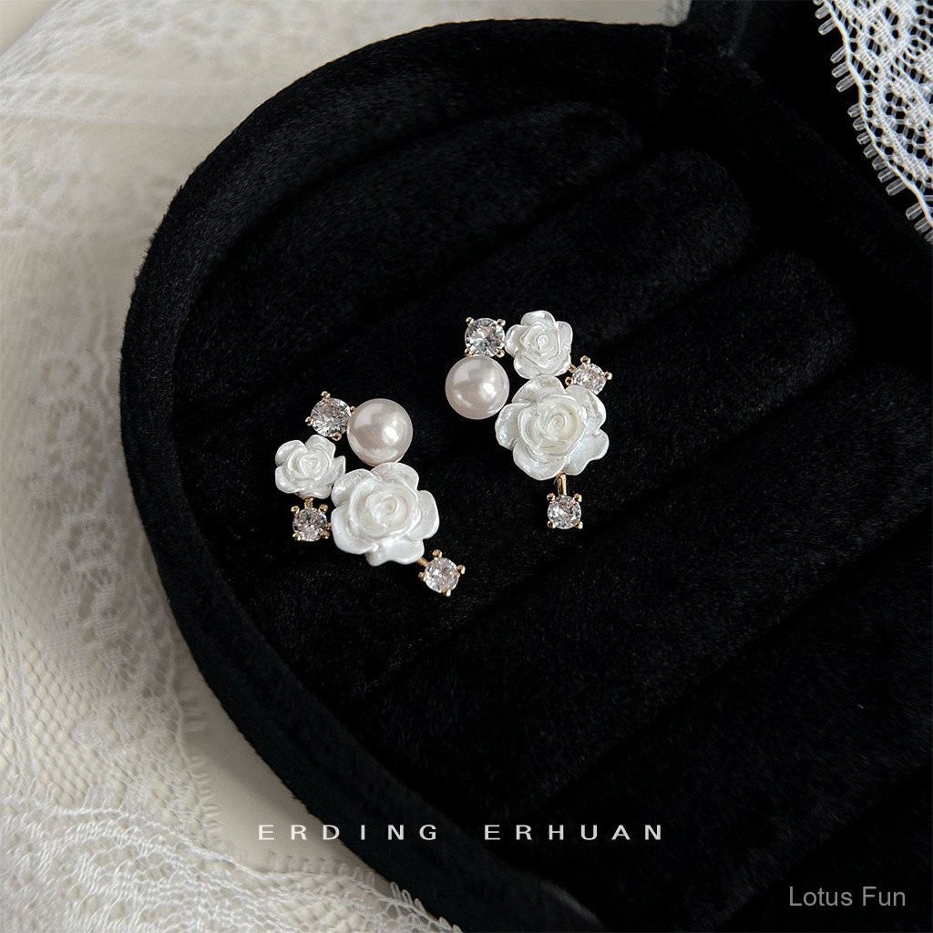 Thiết kế ban đầu ~ Bông tai kim bạc bông hoa tươi mát ngọt ngào khảm Micro zircon Hoa tai thiết kế thích hợp thanh lịch cho nữ