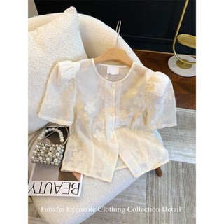 Hàng sẵn, áo blouse Barong hiện đại của Filipiniana, tay phồng, thêu, trang phục lấy cảm hứng từ châu Á cho phụ nữ