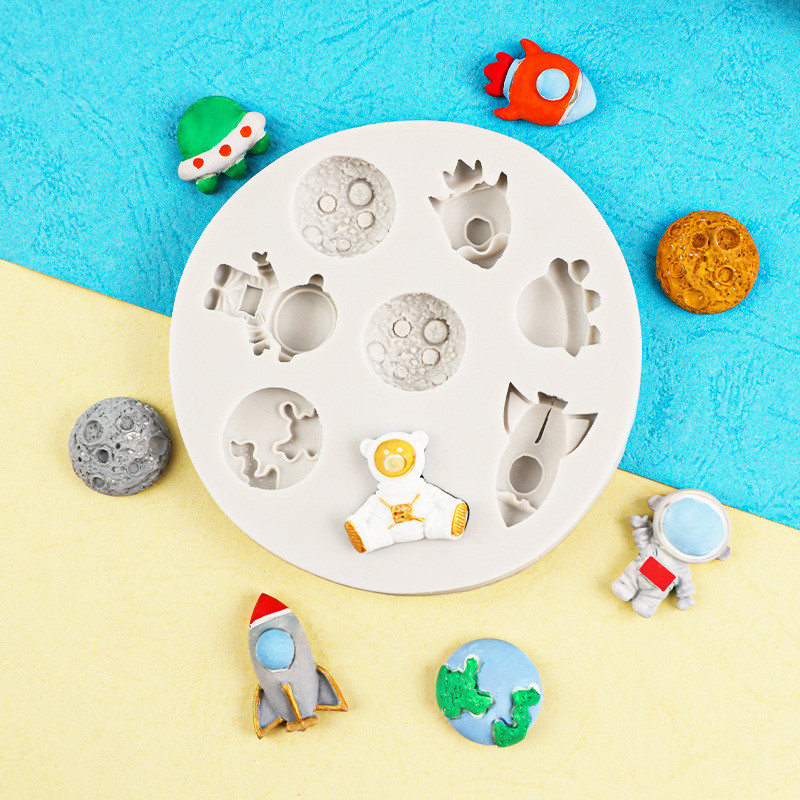 Hoạt Hình Vũ Trụ Phi Hành Gia Fondant Khuôn Silicon DIY Tên Lửa Hành Tinh Sáng Tạo Bánh Sinh Nhật Trang Trí Sô Cô La