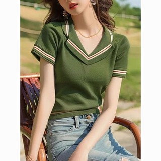 2025 Phong Cách Mới Mùa Hè Giảm Tuổi Ve Áo Thiết Kế Khóa Màu Thời Trang Hàng Đầu Dệt Kim Tay Ngắn Niche Sang Trọng Áo Sơ Mi Nhỏ