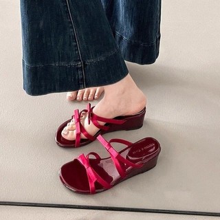 Giày cao gót mũi tròn chunky cho phụ nữ, kiểu dáng slip-on với nơ