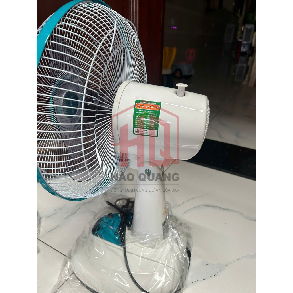 Quạt Bàn Senko B1216 – 3 Cánh, Gió Mạnh, Êm Ái, Tiết Kiệm Điện