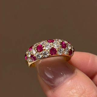 Nhẫn kim cương đầy đủ Ruby Nhẫn tròn độc đáo Thời trang phong cách mới