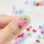 BORAGETE 100 Chiếc Động Vật Nhựa Mini, Hoạt Hình Dopamine Màu Dạ Quang Rùa, Dễ Thương Phát Sáng Đêm Bức Tượng Nhỏ Thu Nhỏ Trang Trí Vườn Cổ Tích