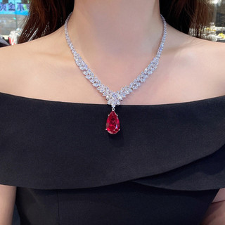 Châu Âu Mỹ ins Phong Cách Mới Độc Đá Đính Kim Cương Giọt Nước Đỏ Corundum Phù Hợp Với Nữ