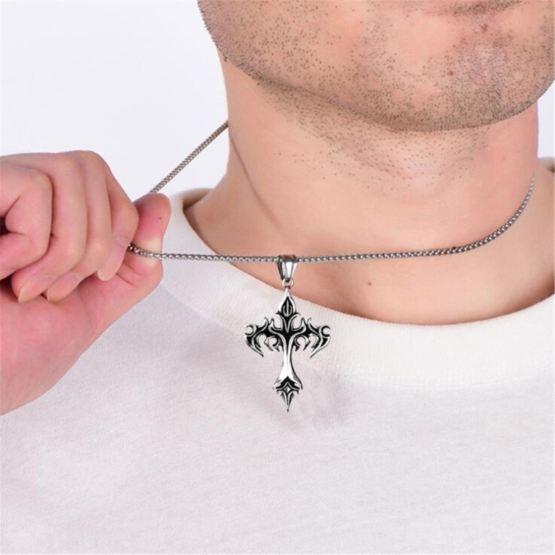 Vòng cổ thép titan retro unisex, thiết kế ngọn lửa thánh giá, phù hợp đeo hàng ngày