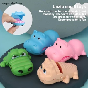 Tay Lớn Cá Sấu Miệng Kéo Lại Xe Hoạt Hình Hippo Puppy Kéo Lại Xe Báo Chí Răng Cắn Ngón Tay Tricky {vn}
