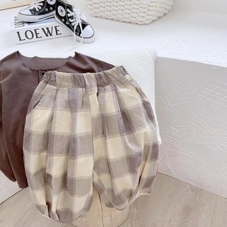 Quần kẻ caro cotton lanh mềm mại mỏng cho bé trai mùa hè, quần capri thường ngày cho trẻ nhỏ và trẻ trung, quần harem rộng rãi cho trẻ em
