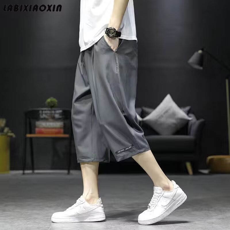Quần short nam mùa hè nhẹ dáng rộng vừa vặn phong cách thể thao khô nhanh
