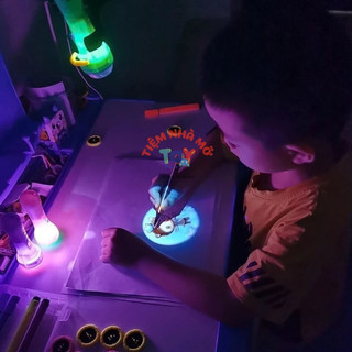 Đèn Pin Chiếu 80 Hình Ảnh Cho Bé Khám Phá Hoa Quả, Động Vật, Côn Trùng, Phương Tiện, Siêu nhân