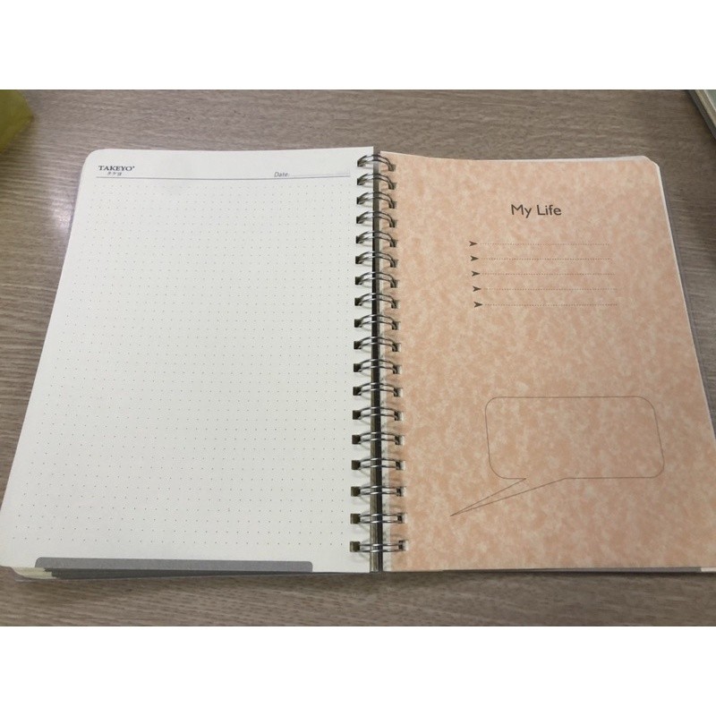 Sổ Takeyo ruột giấy chấm Dot Grid MY LIFE bìa nhựa 200 trang. - Văn phòng phẩm