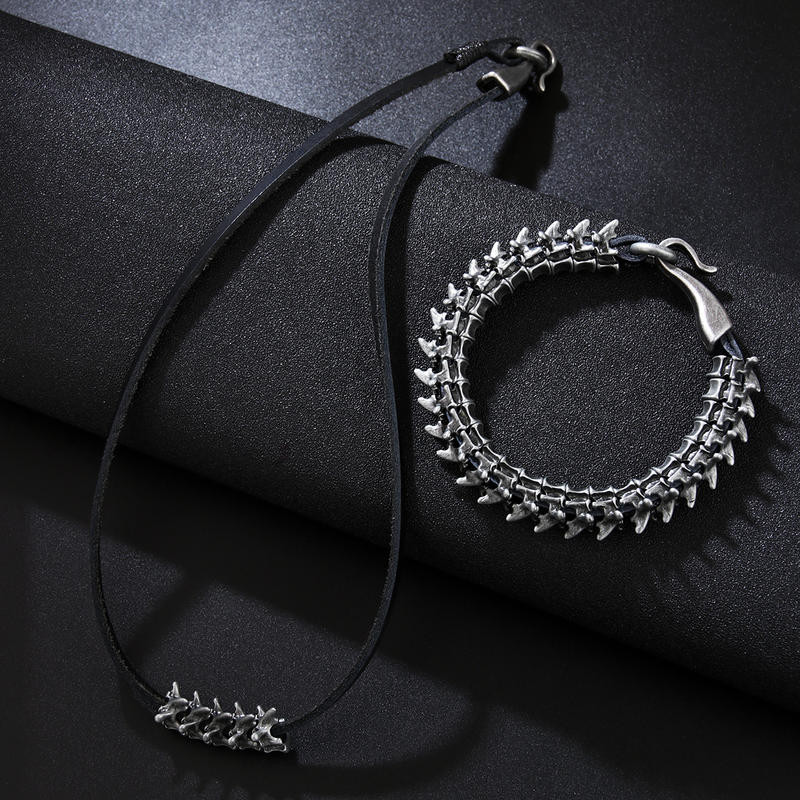 Châu Âu và Mỹ retro punk hip-hop rồng đen cột sống dây đeo cổ tay da hợp kim
