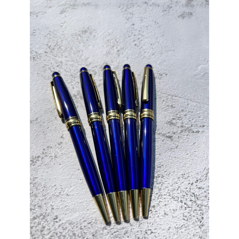 Bút ký tên kí hợp đồng mực xanh nét 0.8mm.