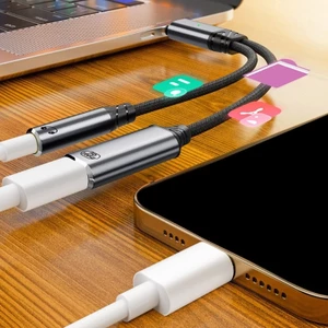 Bộ chuyển đổi tai nghe và sạc BTM USB C sang 3 5mm có Chip giải mã cho các thiết bị loại C Bộ chuyển đổi chất lượng âm thanh HiFi Chia tách