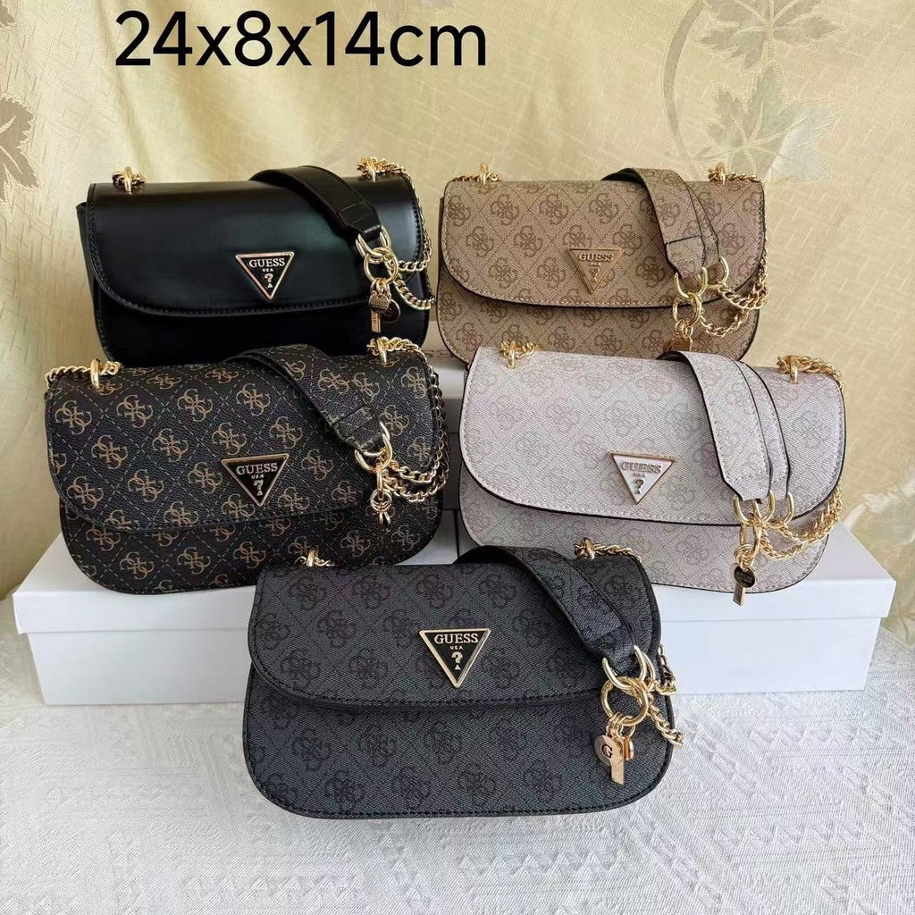 Túi đeo vai dây chuyền nữ GUESS Túi yên ngựa in hình thời trang