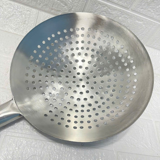 Vợt inox lỗ , chao inox size 24 cm , size 26 cm , size 28 cm , size 30 cm loại 1 dày đẹp